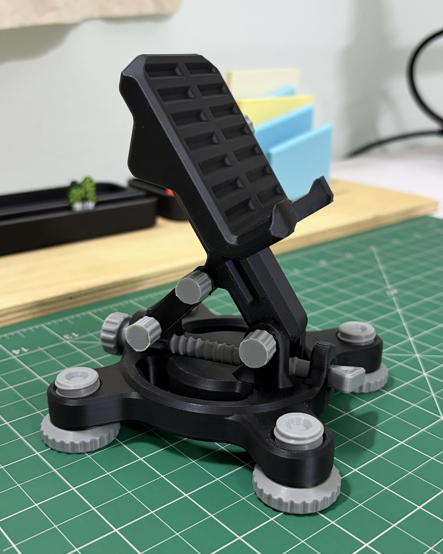 Sora M1 - Black & Grey