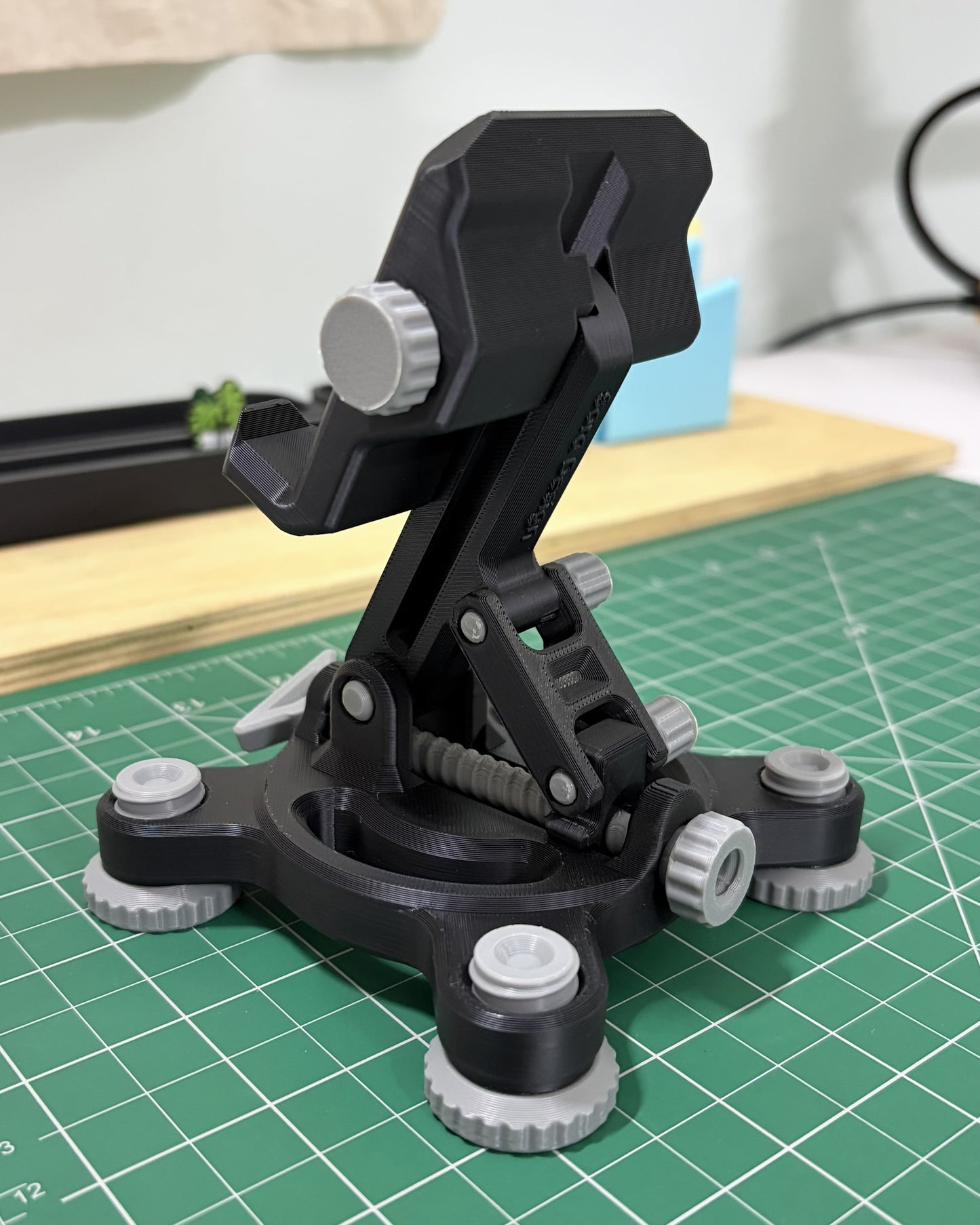 Sora M1 - Black & Grey