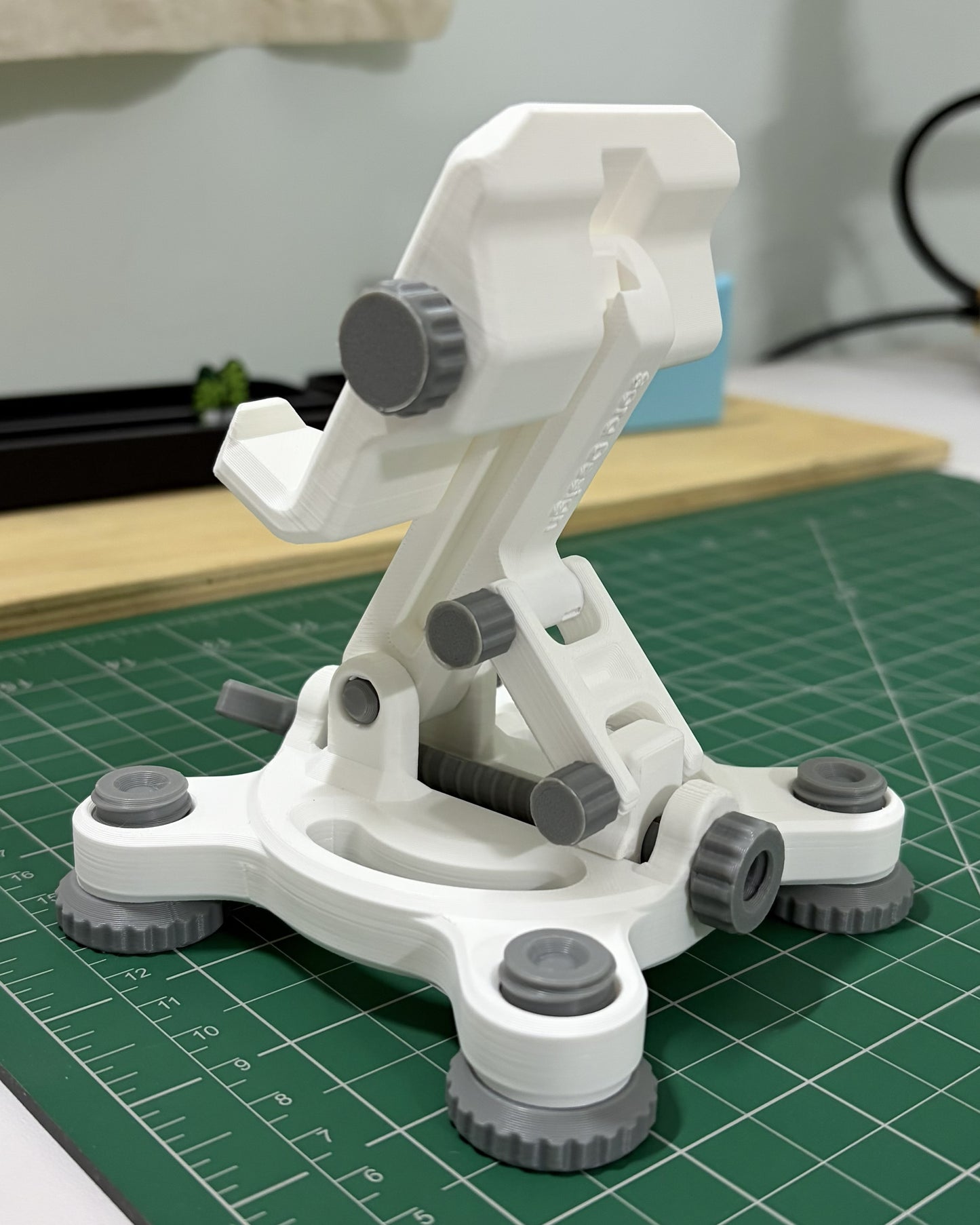 Sora M1 - White & Grey